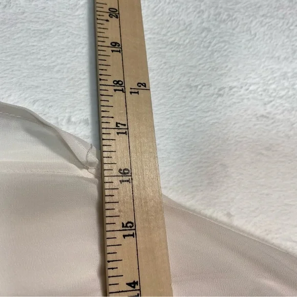 Lush Dress Womens Small Fit & Flare Empire Waist Beige Cream Lightweight V Neck‎ - Picture 6 of 9